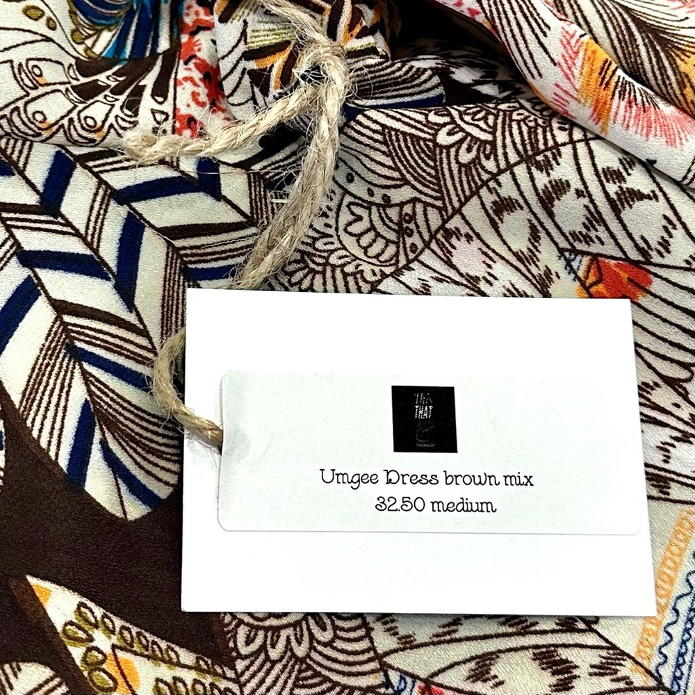 *NWT* BOUTIQUE Umgee Swing Midi Feather Print in Chocolate Red & Bright Blue —S - Picture 8 of 8